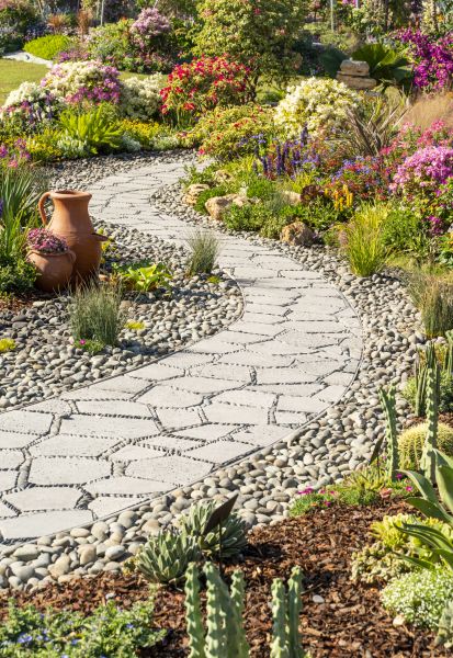 Pathway Landscaping in Thousand Oaks