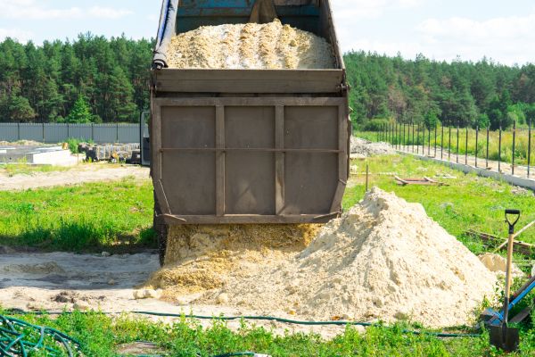 Bulk Sand Delivery in Thousand Oaks