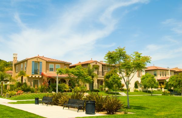 Community Landscaping in Thousand Oaks